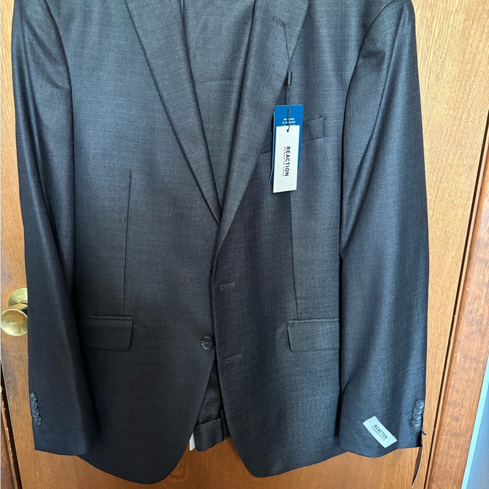 Men's Gray Suit